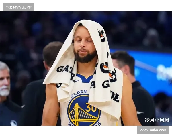 库里季前赛出场时间引发热议勇士核心使用策略或将迎来新调整